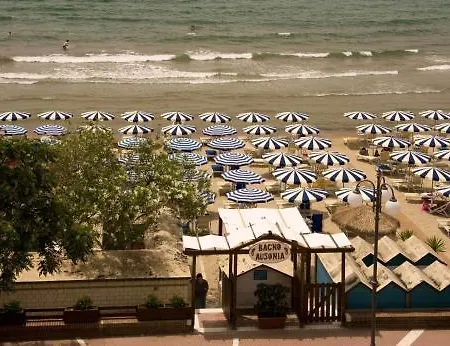 Hotell Ausonia Follonica