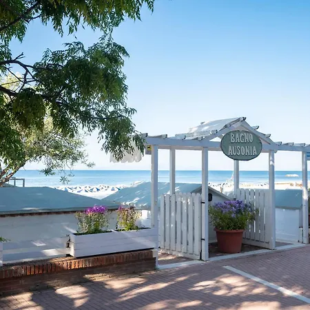 Ausonia 3* Follonica